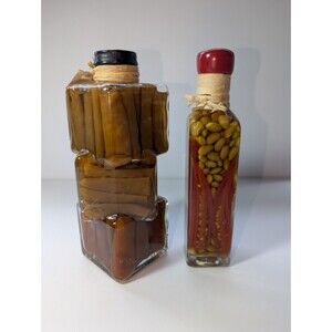 VTG Decorative Chili Pepper Glass Jars Infused Vinegar Bottle Kitchen Decor (2)